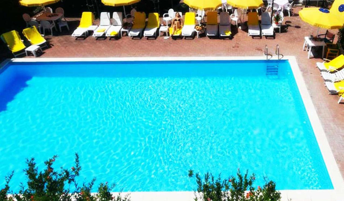 Swimming pool Hotel Crystal - Torre Pedrera of Rimini